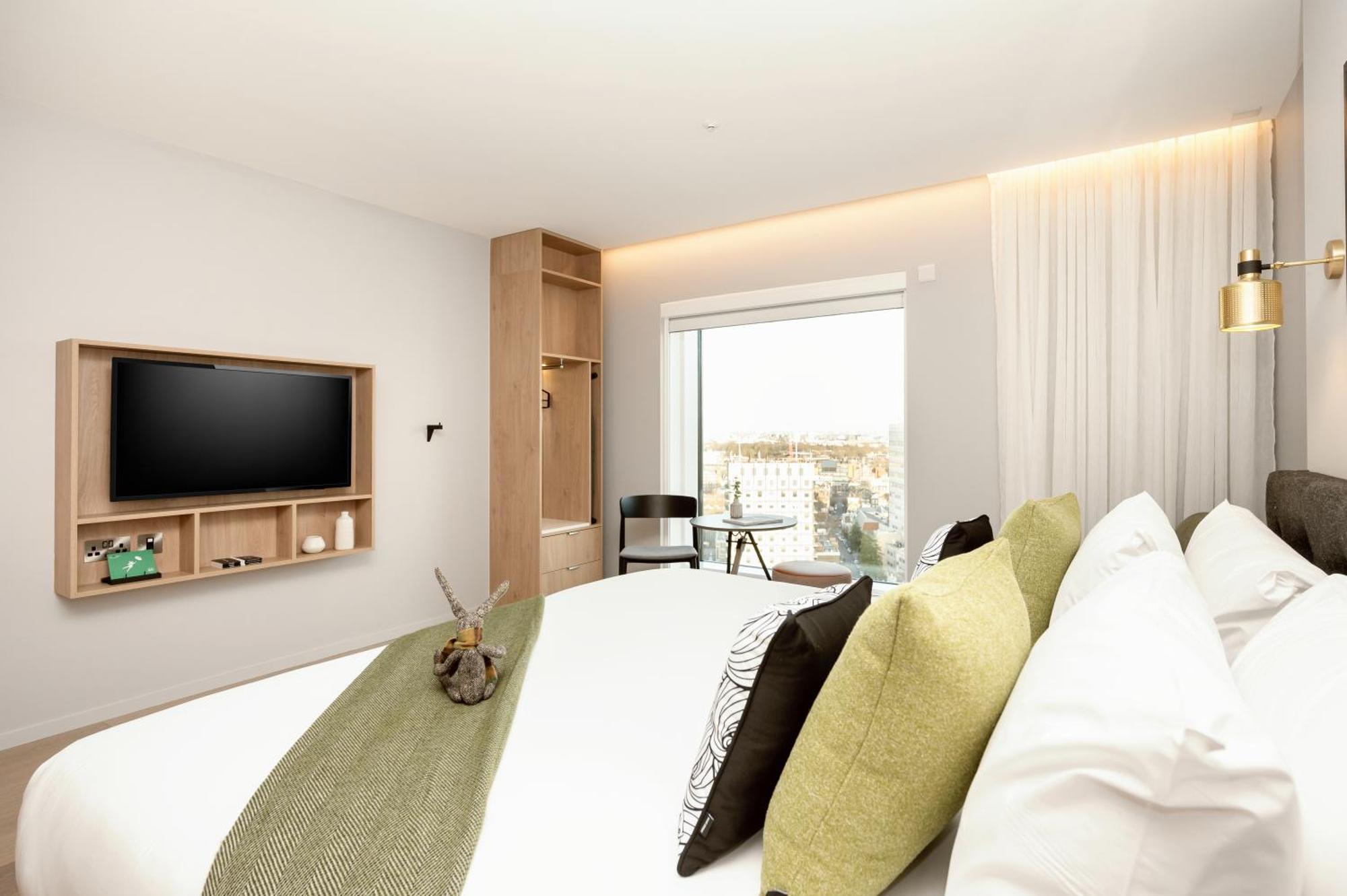 Wilde Paddington Apart-hotel 4*